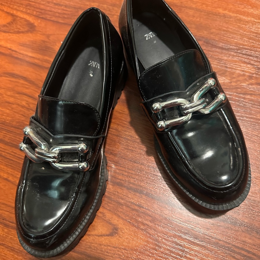Zara Black women’s Loafers with Silver Hardware and Polished Leather
